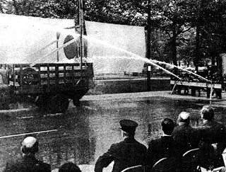 Waterjetting 32b - early work with polymers 1.FirehosedemoNYC1969