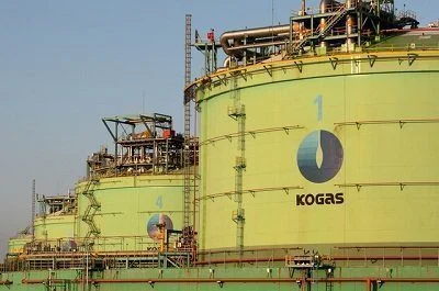 27b4c5d8048f4ffe8644a399d801f246